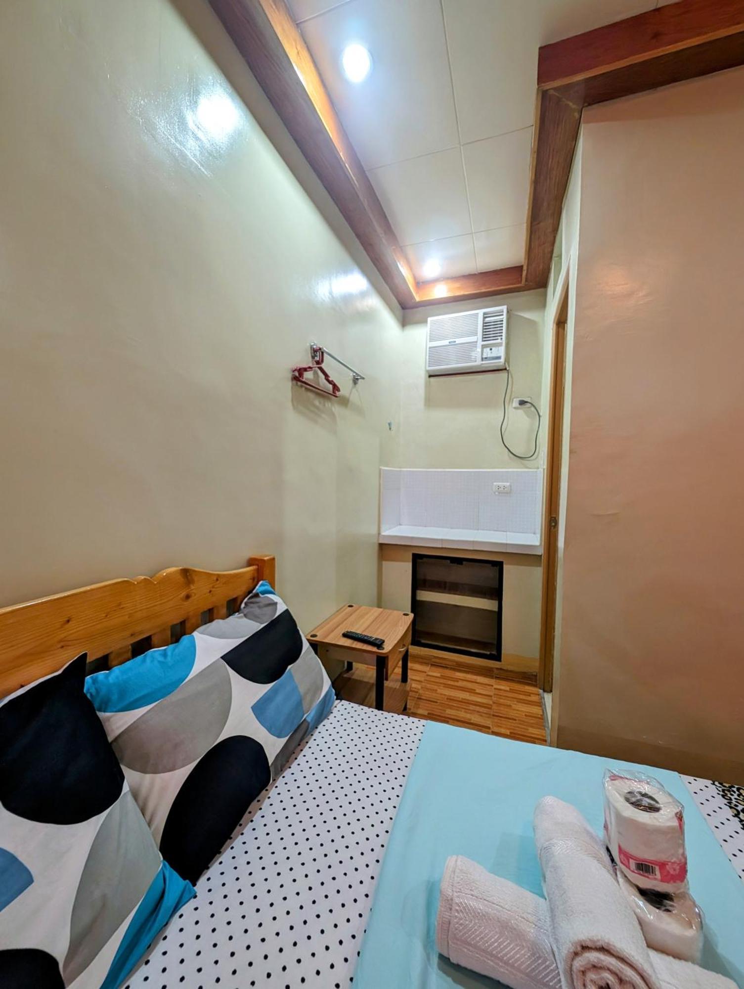 Screaming Gecko Hostel Бусуанга Экстерьер фото